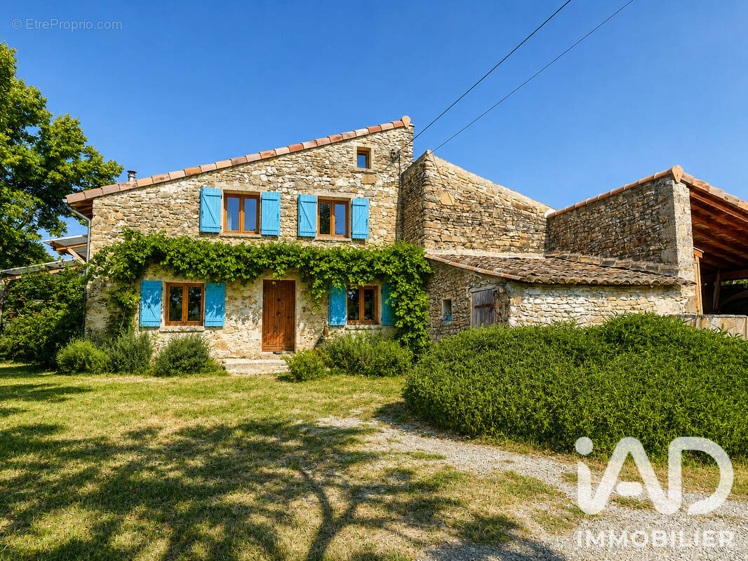Photo 1 - Maison à SUZE
