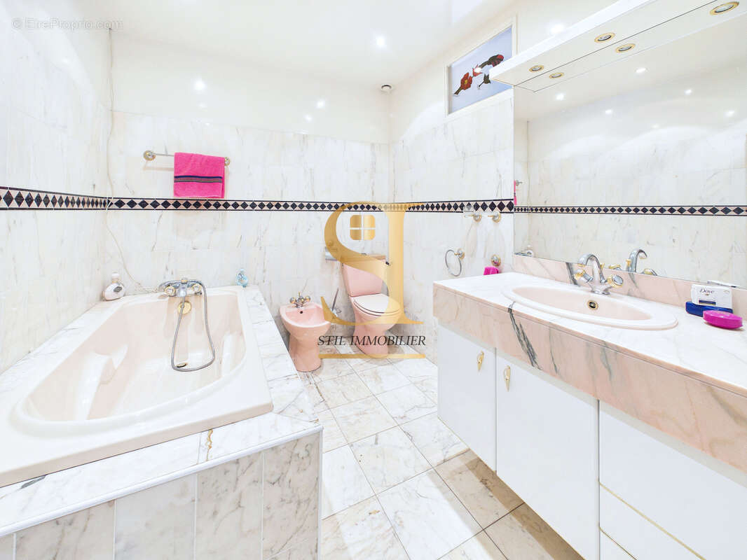 Maison 212 m² à Leuville-Sur-Orge  - photo 7