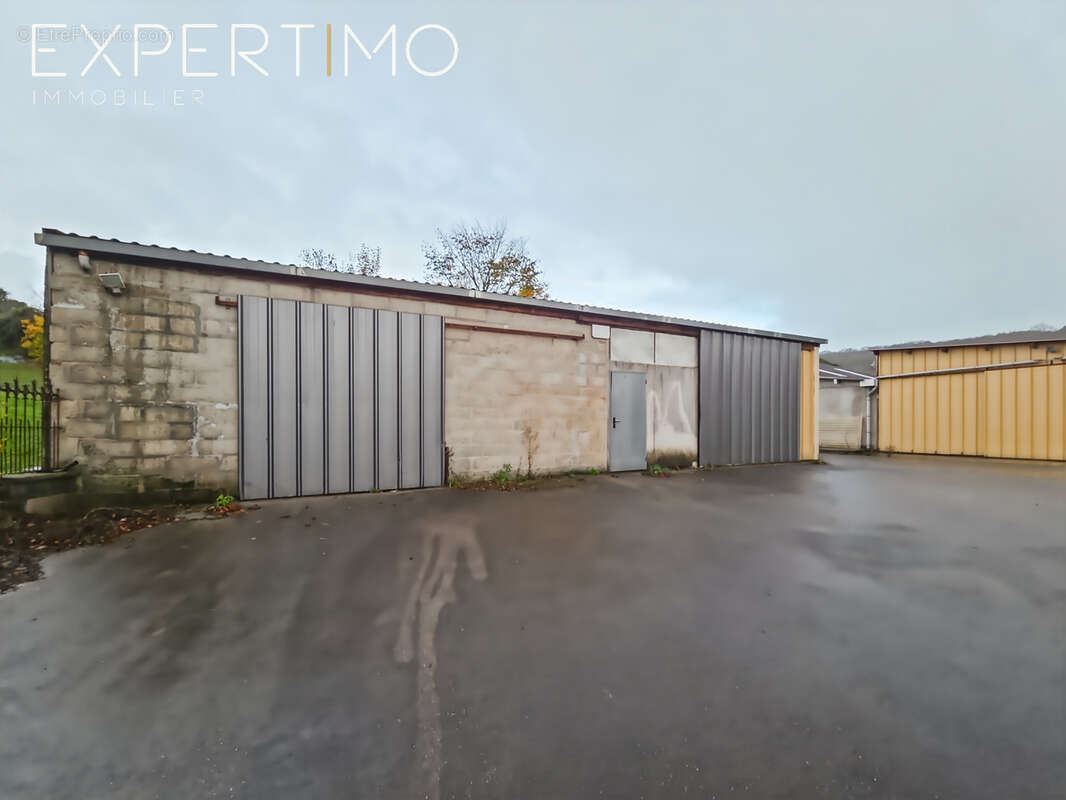 Parking à CRIEL-SUR-MER