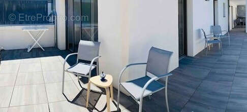 Appartement à SAINT-CYR-SUR-MER