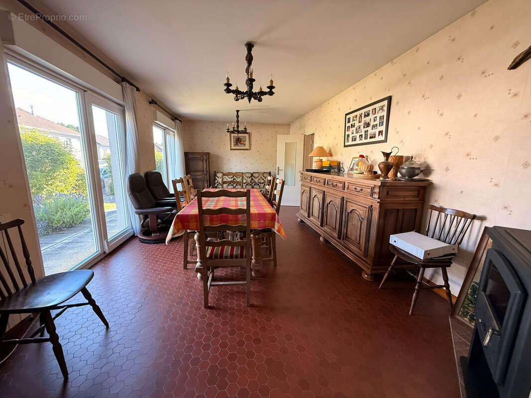 Maison à L'ISLE-SUR-LE-DOUBS