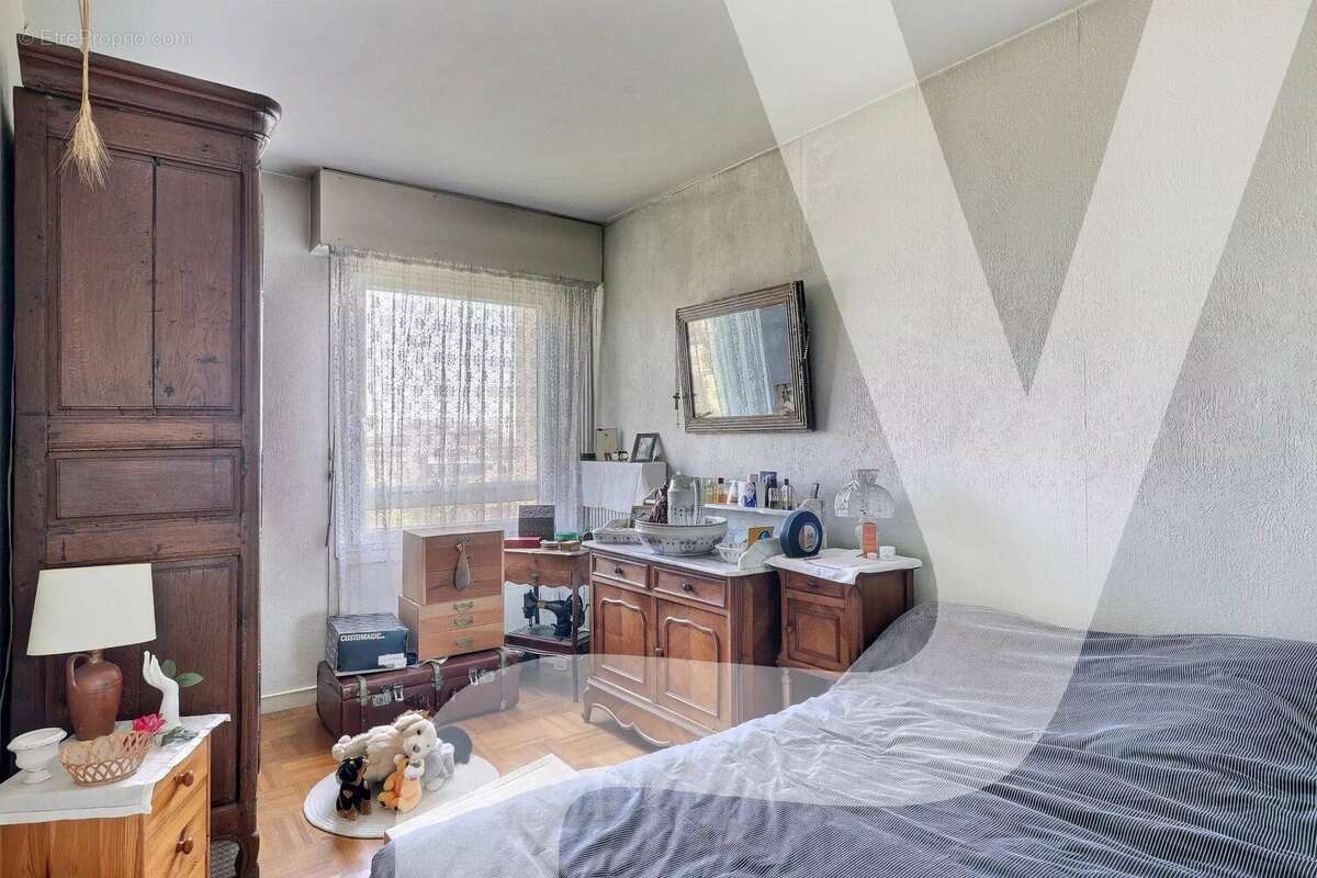 Appartement à PARIS-12E