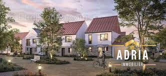 Maison à MOISSY-CRAMAYEL