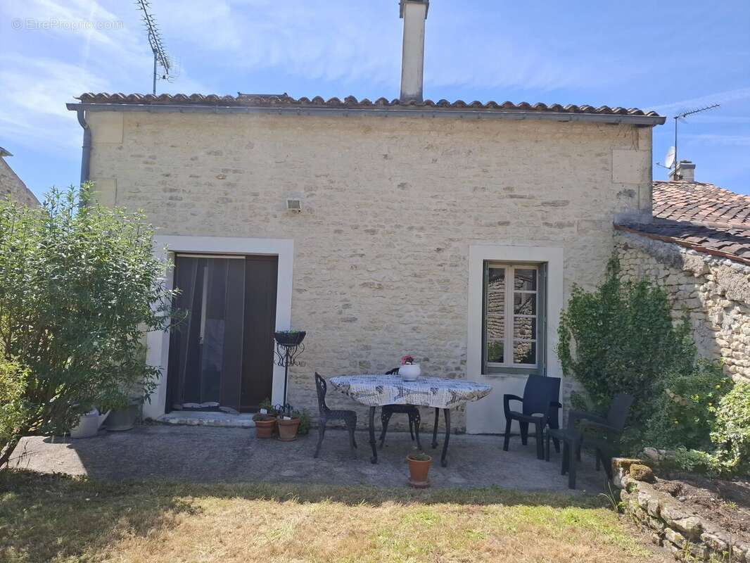Maison à MATHA