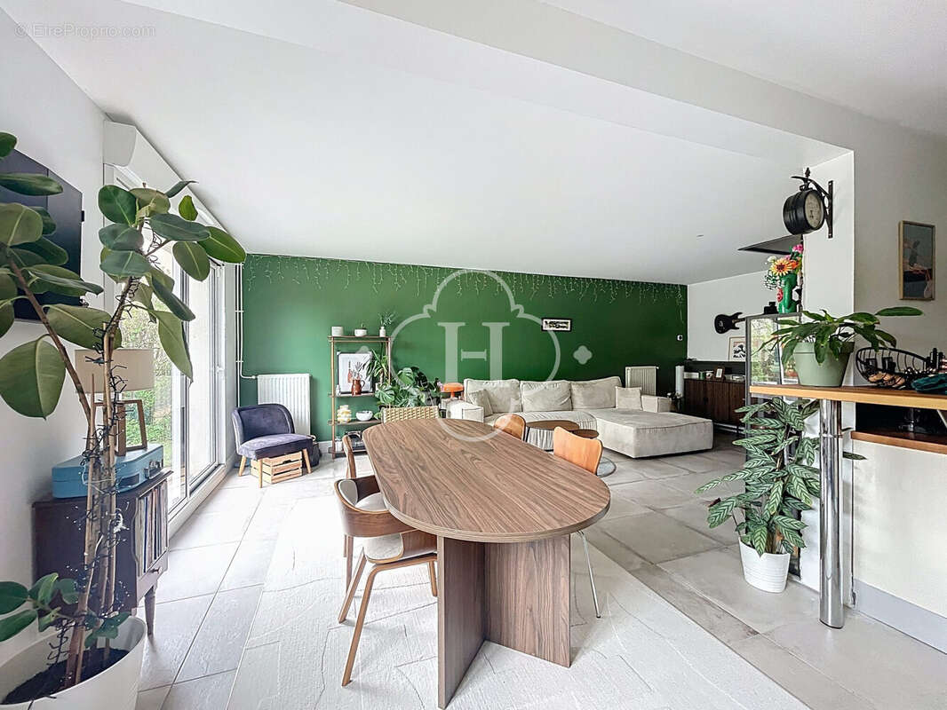 Maison à MAREIL-SUR-MAULDRE