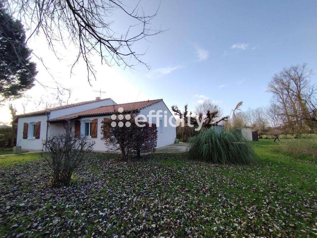 Maison à SAINT-GEORGES-DE-REX