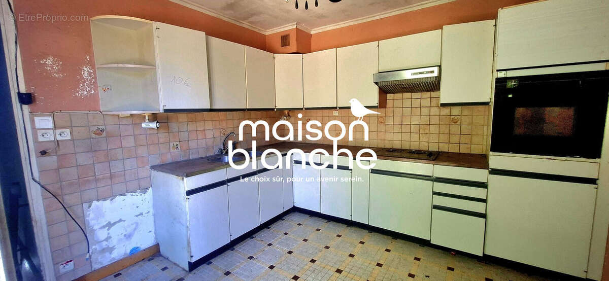 Maison à AMURE