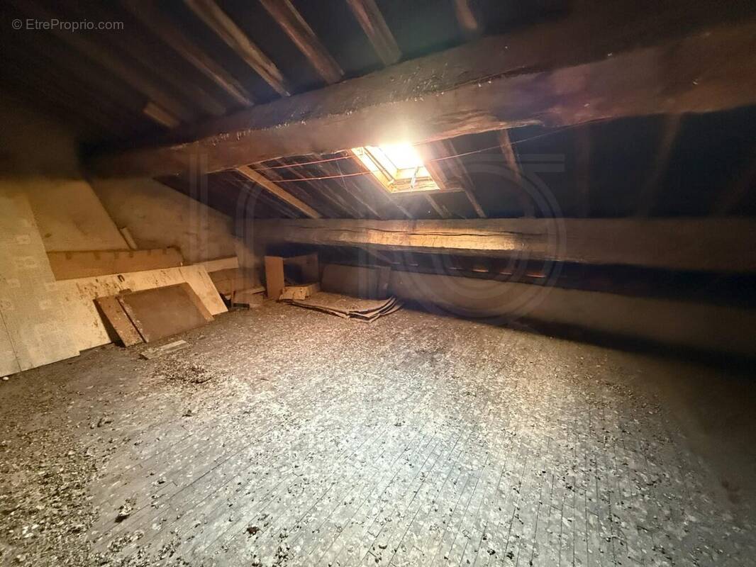 Appartement à CHARLEVILLE-MEZIERES