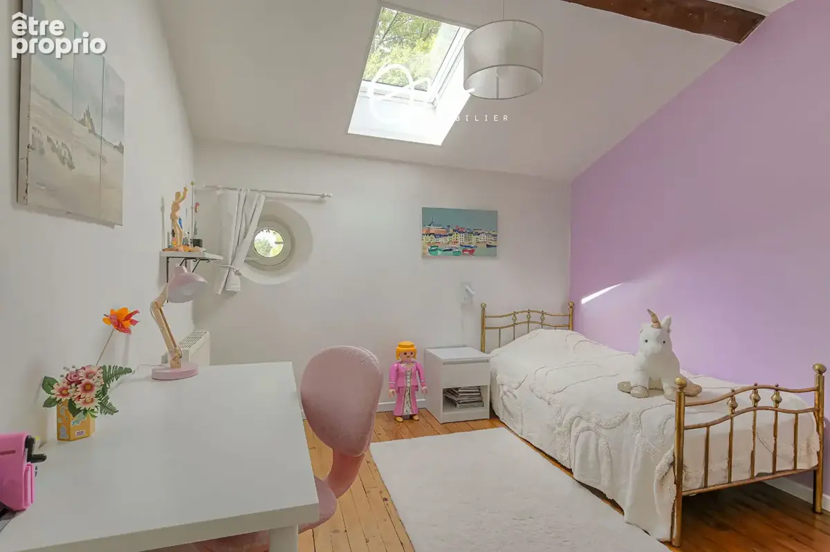 Mions - Coeur village / Château - Maison de charme 4 pièces avec piscine et garage - photo 19