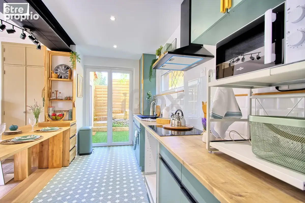 Le Revest les Eaux Villa T4 vue dégagée - photo 14