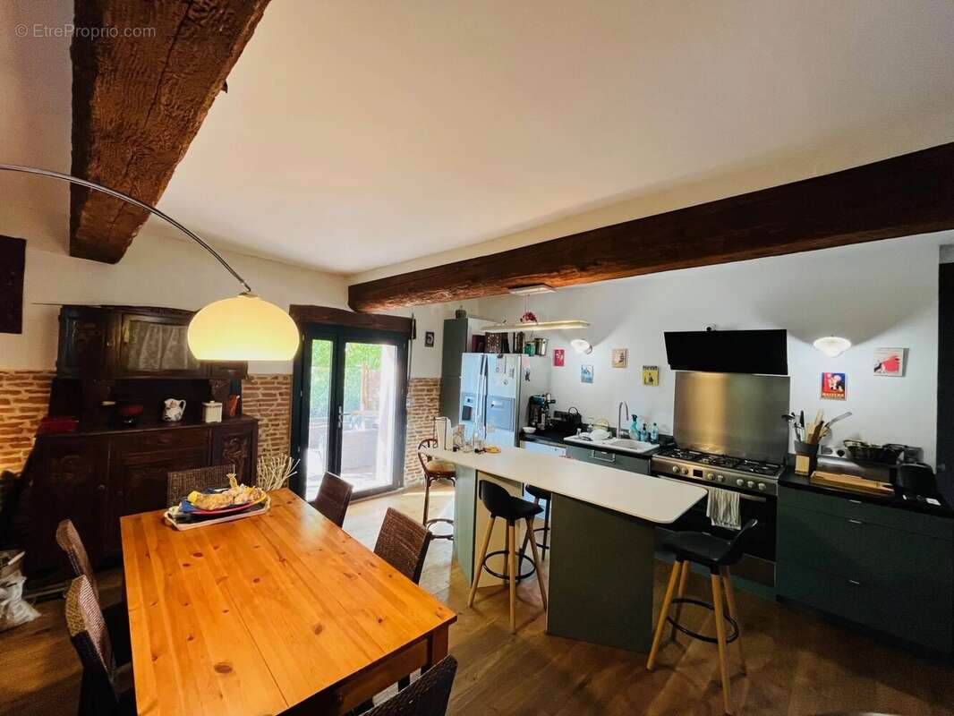 Appartement à BAZIEGE