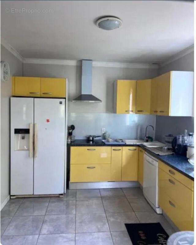 Maison à RIVIERE-SALEE