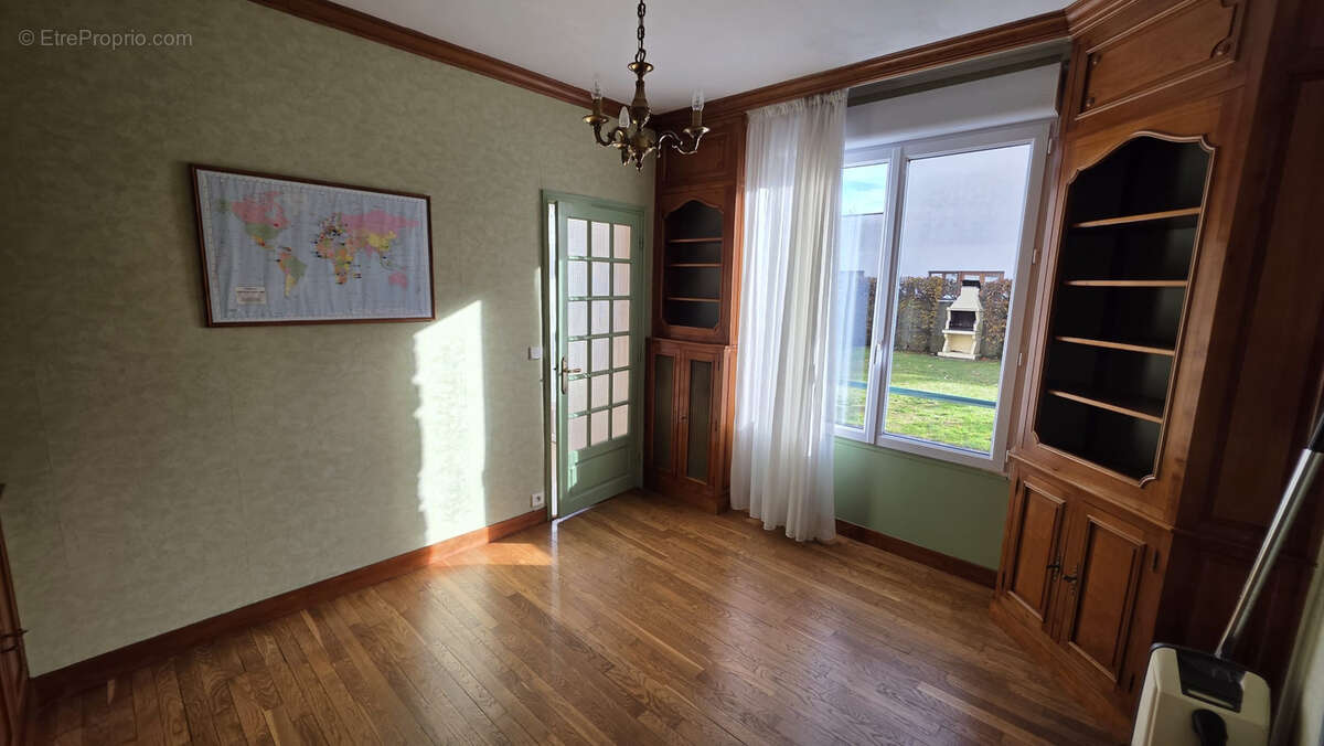 Maison à TREMBLAY-EN-FRANCE