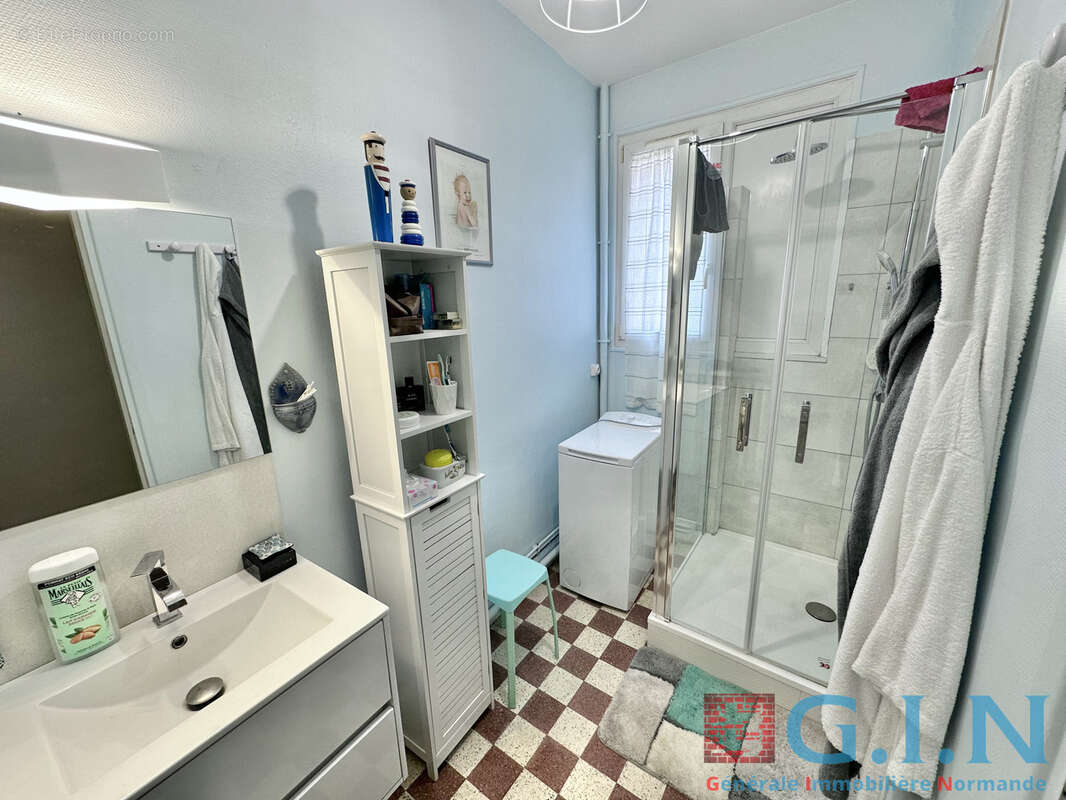 Appartement à CAUDEBEC-EN-CAUX