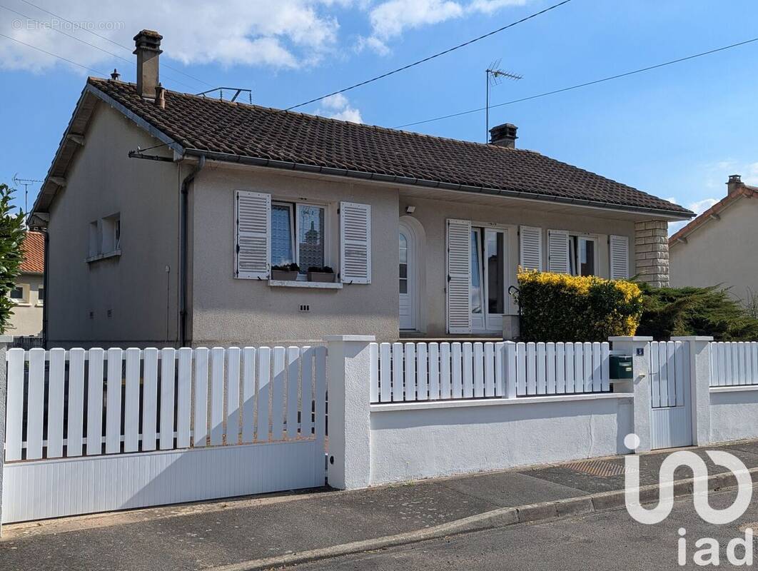 Photo 1 - Maison à THOUARS