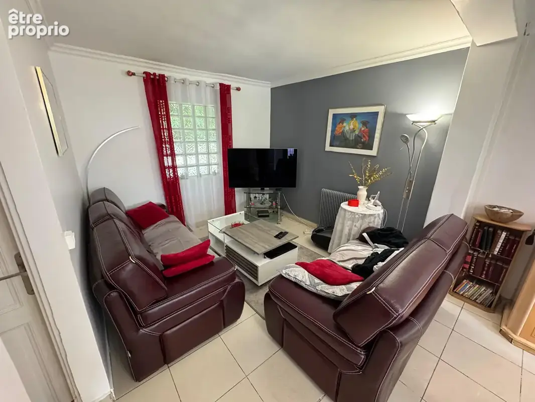 Maison 5 pièces 110 m² - Métro L11 - Jardin - Terrasse - Garage - photo 7