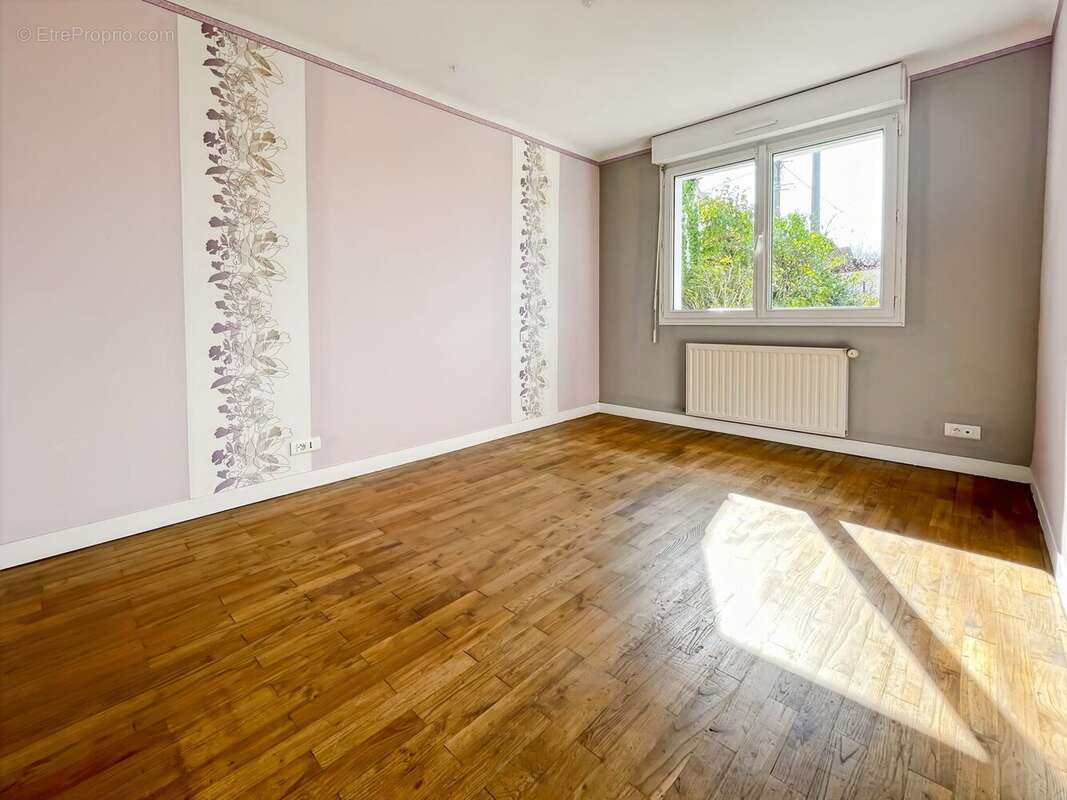 Maison 113 m² à Mouzillon  - photo 9