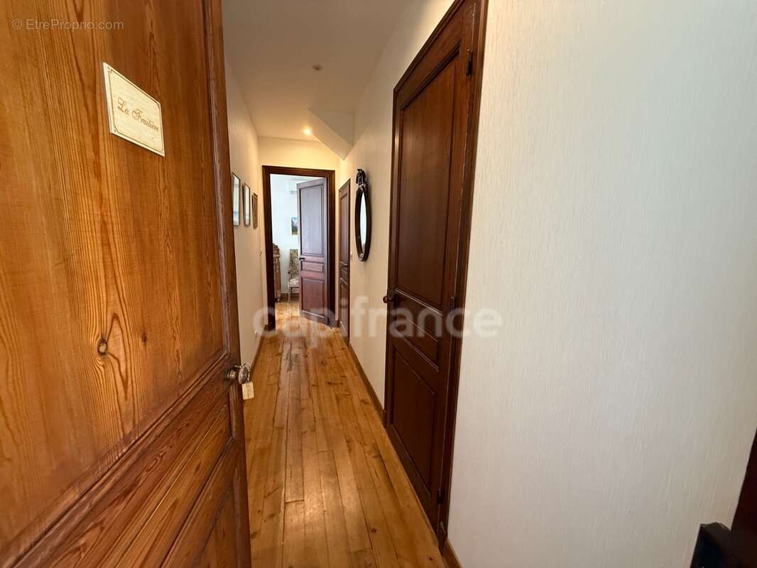 Demeure de prestige face aux sanctuaires de lourdes - photo 24