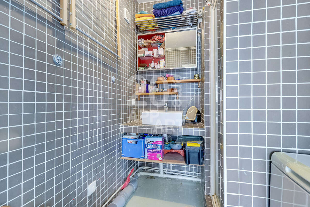 Appartement à PARIS-20E