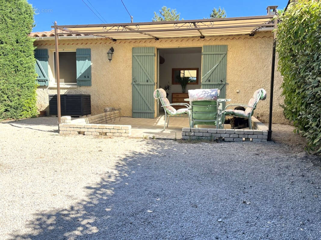 Maison à ROCHEFORT-DU-GARD