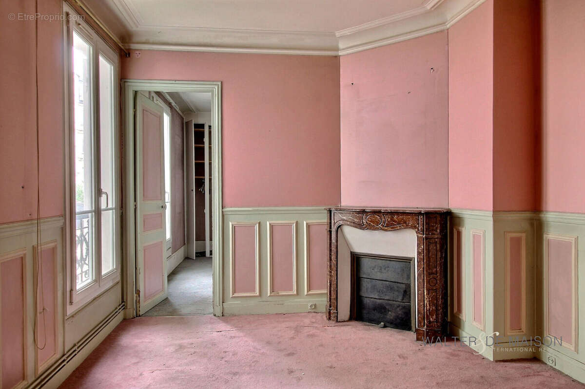 Appartement à LEVALLOIS-PERRET