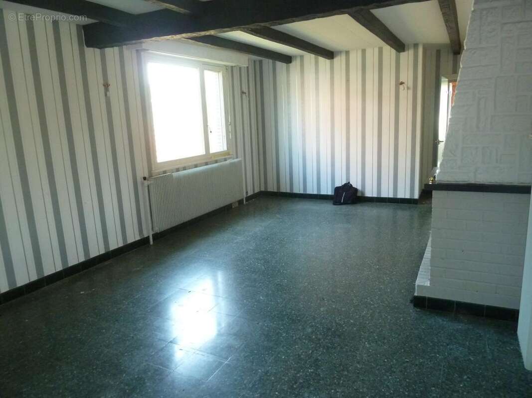 Commerce 108 m² à Tilloy-Lez-Cambrai  - photo 4