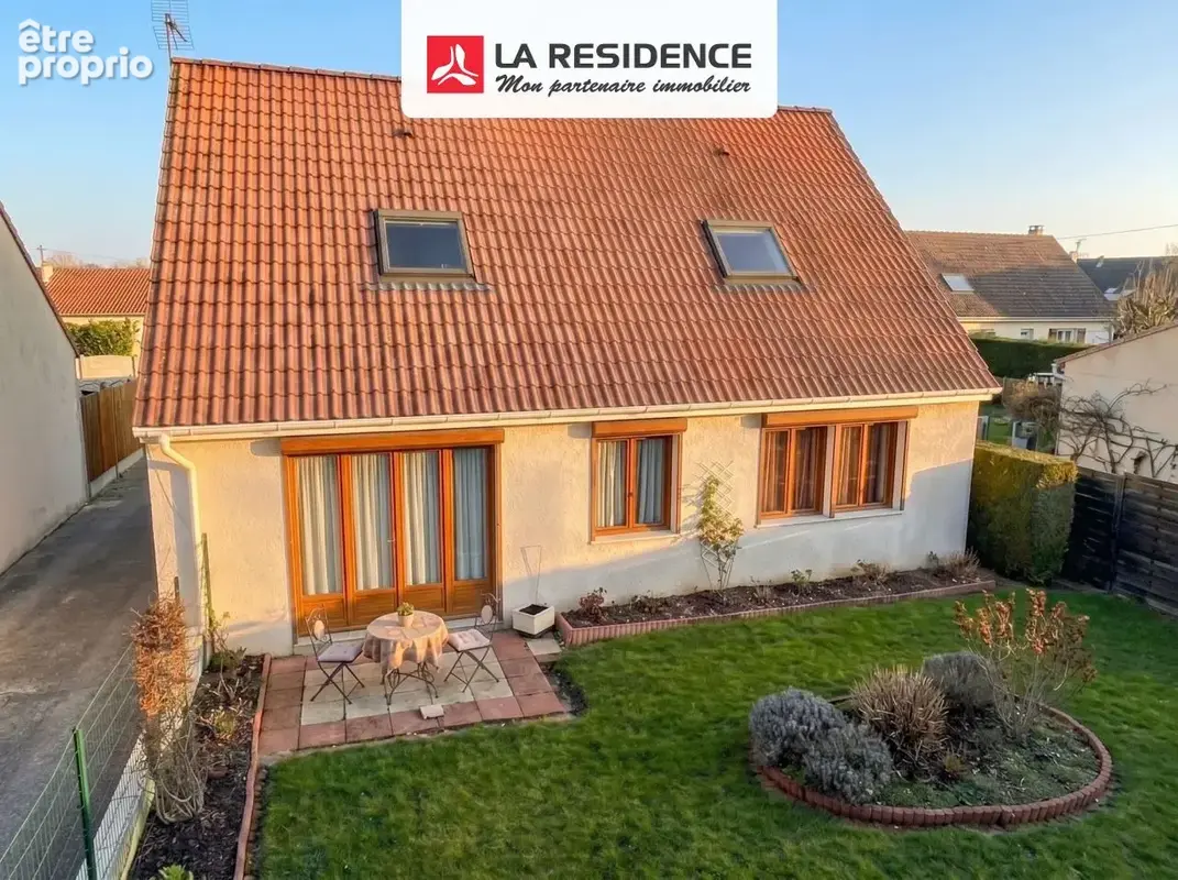 Photo Maison à Orgerus au prix de 342 500€