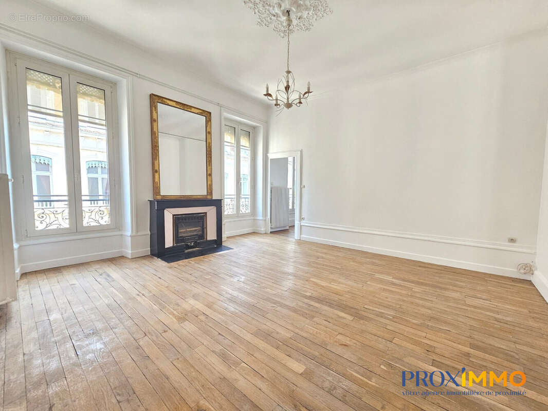 Appartement à VOIRON
