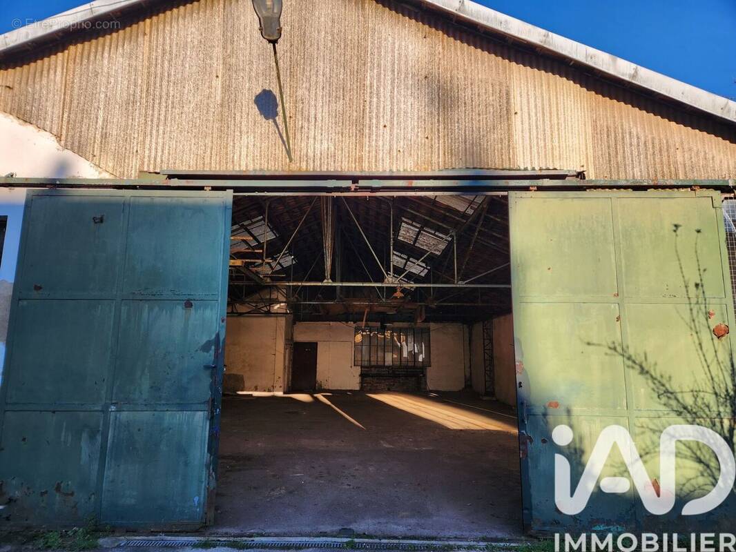Photo 1 - Commerce à BOGNY-SUR-MEUSE