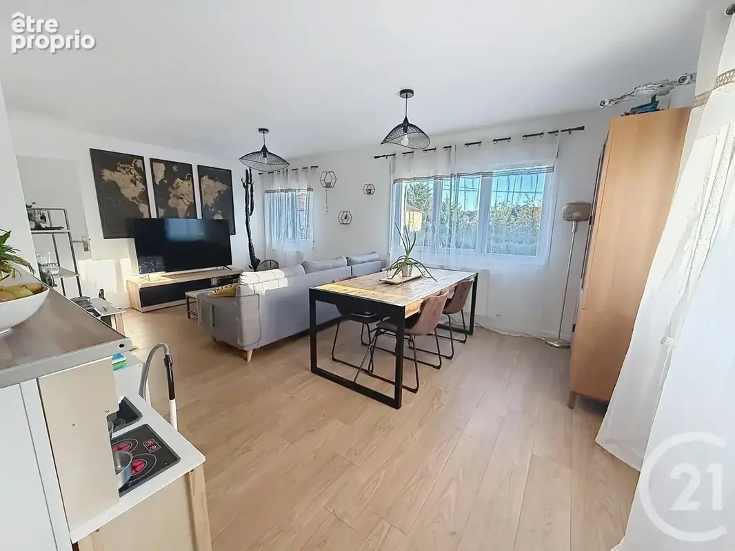 Maison 4 pièces 94 m² à vendre à Chartres (28000) - photo 4