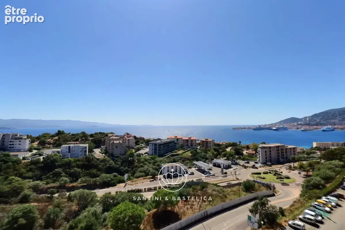 Appartement à AJACCIO