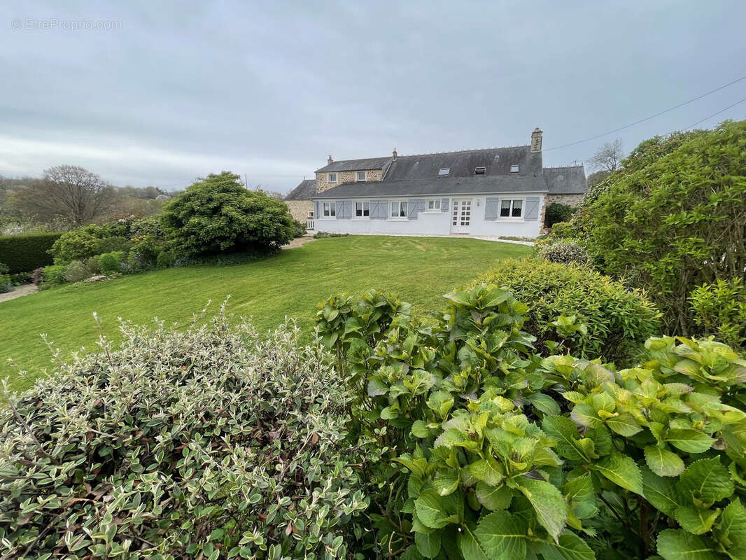 Maison à SOTTEVAST