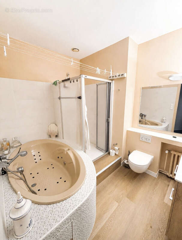Photo 9 - Appartement à GUEUGNON