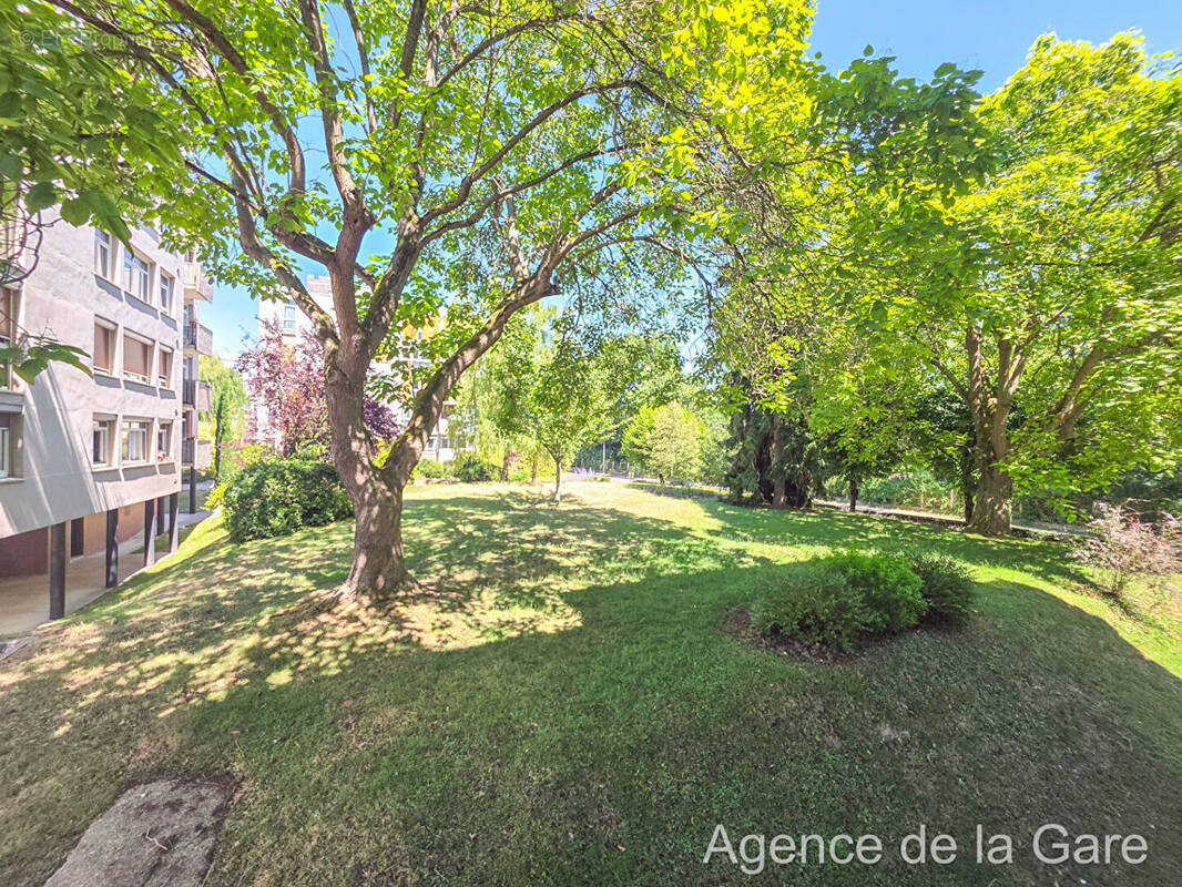 Appartement à MAISONS-LAFFITTE
