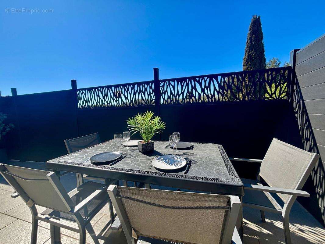 Appartement à SANARY-SUR-MER