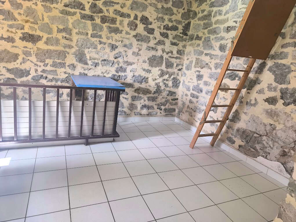 Maison à CAPDENAC-GARE