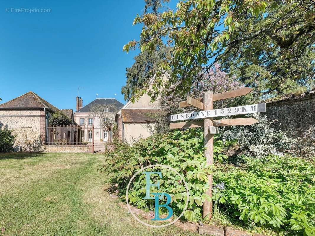 Maison à LA FERTE-VIDAME