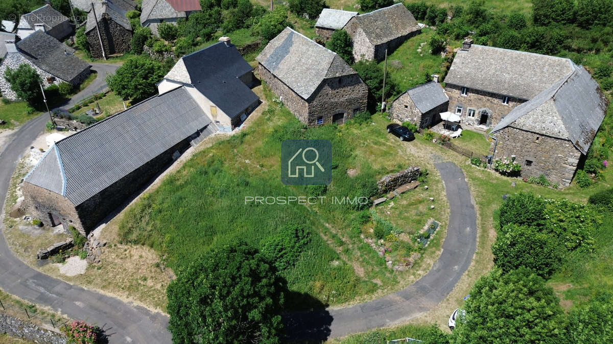 Maison à CONDOM-D'AUBRAC