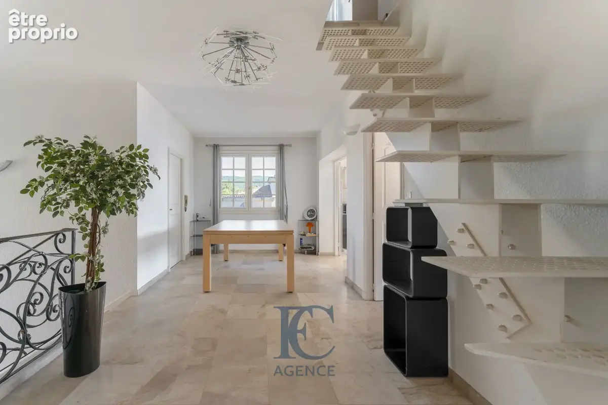 Appartement de 184 m2 vue mer - photo 2