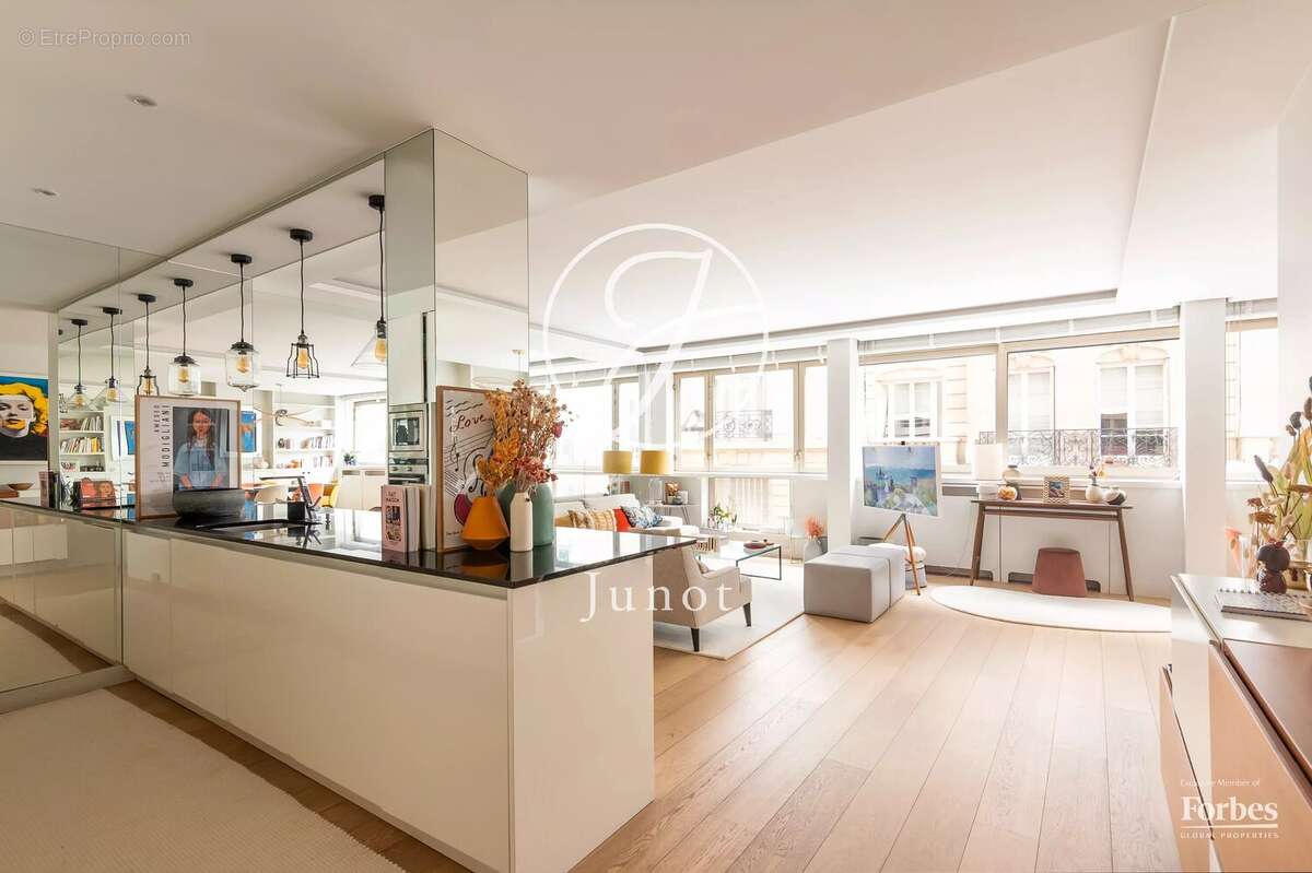 Paris 16e - LA MUETTE / PAUL DOUMER - Appartement - 5 pièces - 97,11m² Carrez - 3 chambres - photo 5