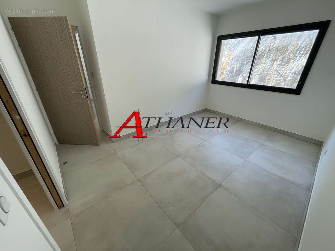 Banyuls sur Mer - Appartement 4 Pièces - Front de Mer - photo 10