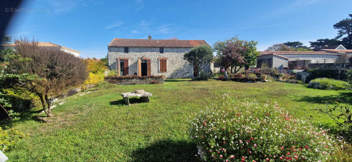 Maison à PREFAILLES