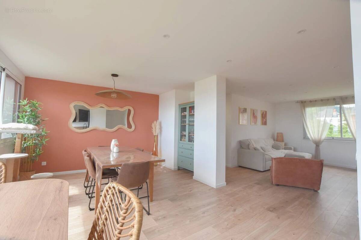 Appartement à CHAMALIERES