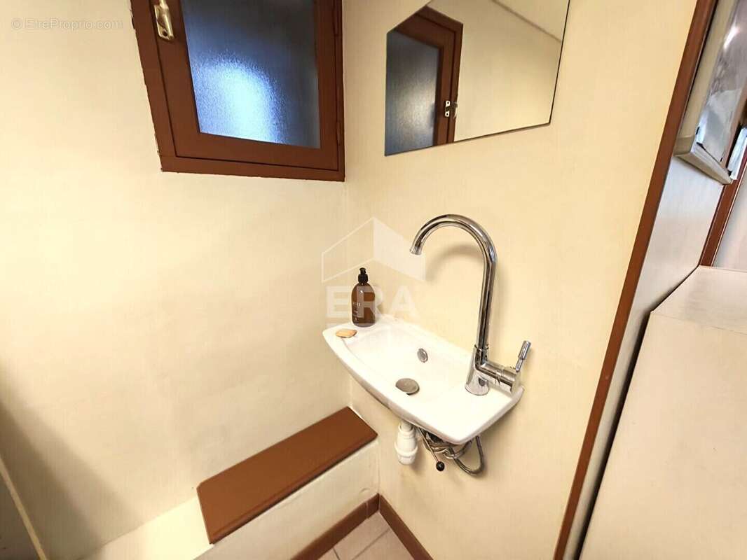 Autre à MARSEILLE-4E