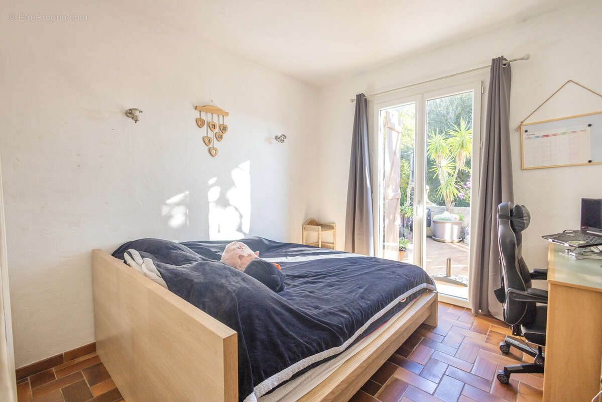 Maison à LA CROIX-VALMER