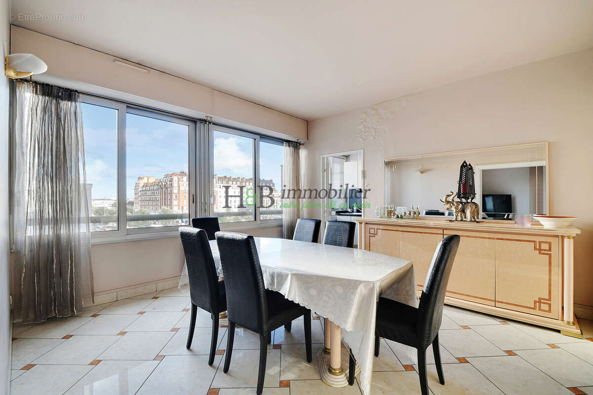 Appartement à CHOISY-LE-ROI