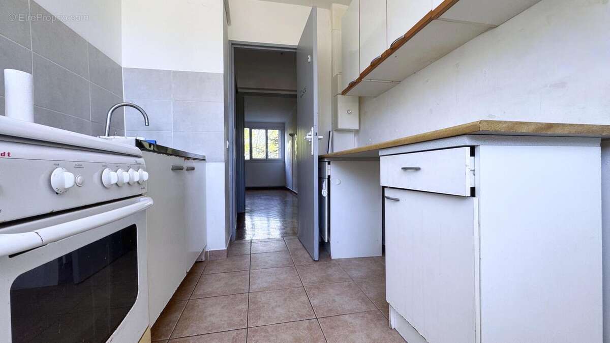 Photo 4 - Appartement à MARSEILLE-9E