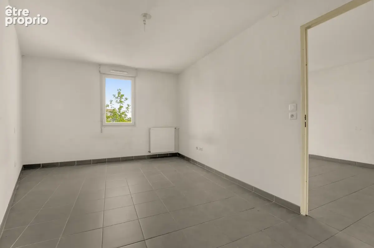 En exclusivité ! Dernier étage ! Appartement T2 de 47 m2 au 2ᵉ et dernier étage   Secteur Lalande. - photo 9