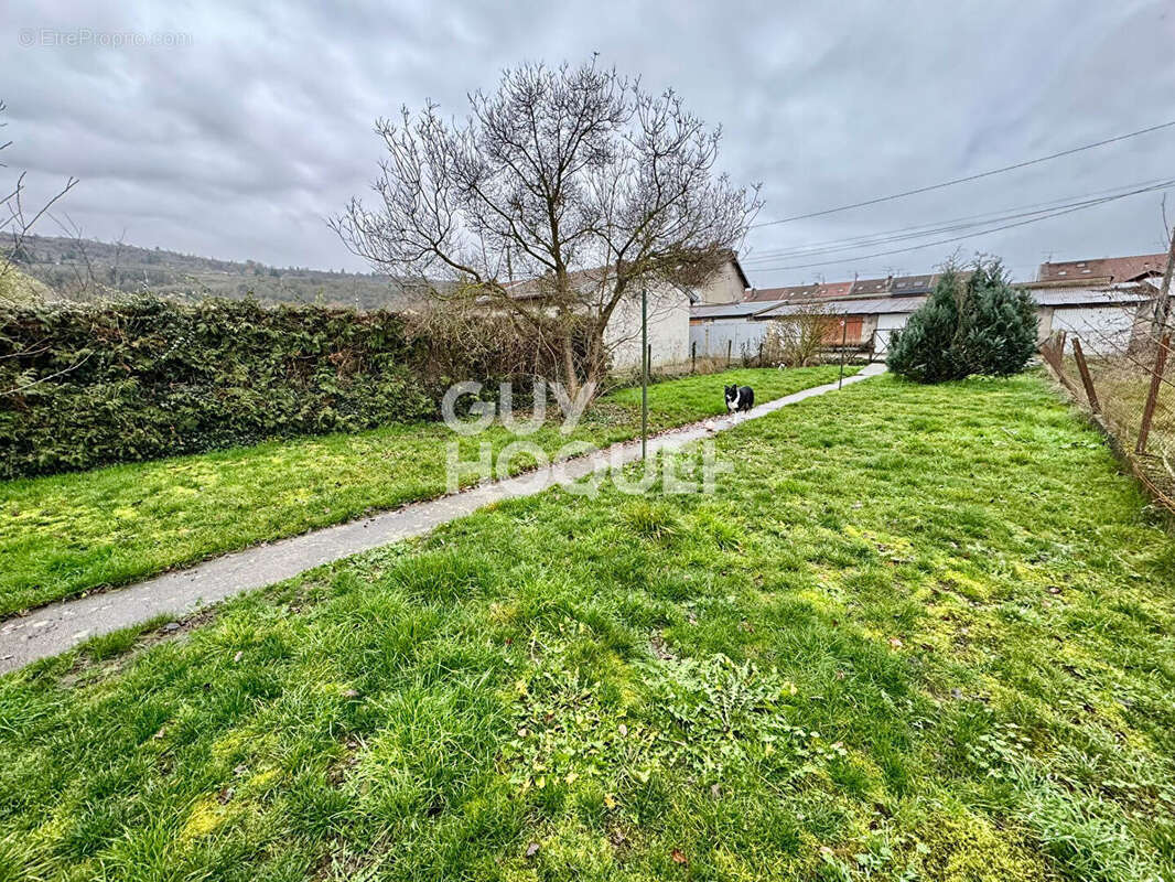 Maison à NEUVES-MAISONS