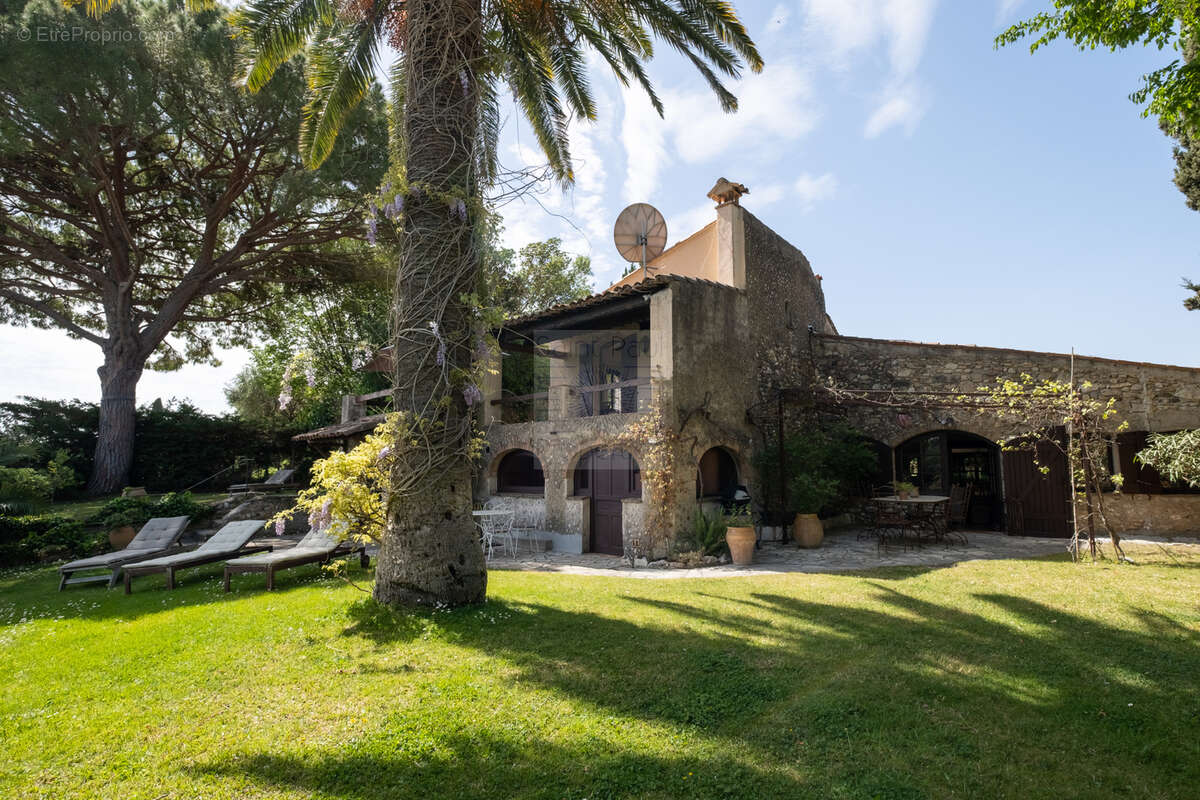Maison à CAGNES-SUR-MER